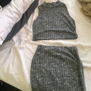 Grey, sleeveless sweater top/skirt combo